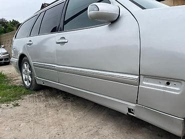 мерс универсаль: Mercedes-Benz E-Class: 2001 г., 2.2 л, Автомат, Дизель, Универсал — 5