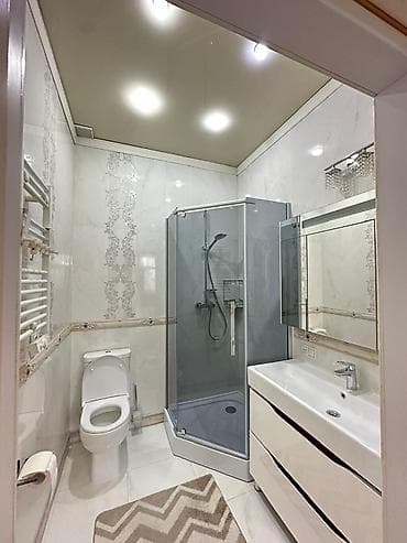 квартиры пентхаус: 5 и более комнат, 200 м² — 6