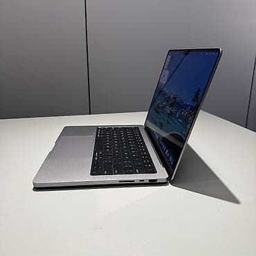 pro: Macbook Pro 14 M2 PRO - Процессор: M2 PRO - Оперативная память — 4