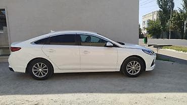 Hyundai Sonata: 2022 г., Автомат, Бензин, Седан — 3