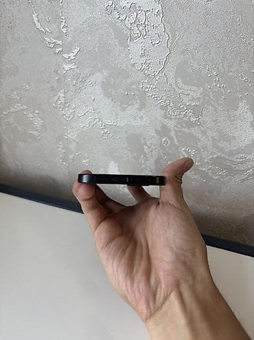 IPhone 15, Б/у, 128 ГБ, Черный, 85 % — 4