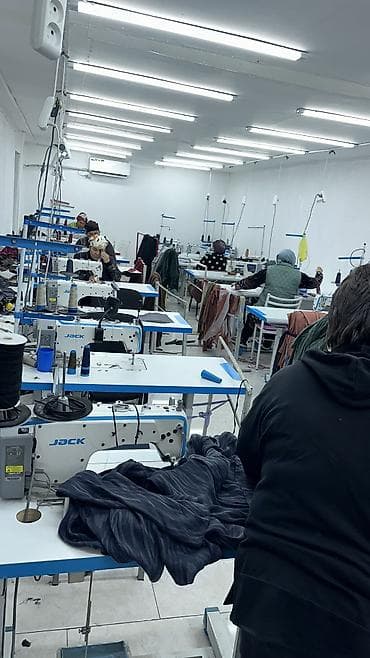 рубашк: ⸻ Швейный цехке заказчик керек! Ишенимдүү заказчик издейбиз! Узак — 1