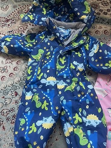 до 18 лет: Детские утеплённые комбинезоны LASSIE. - Модель с капюшоном, мягкая — 4