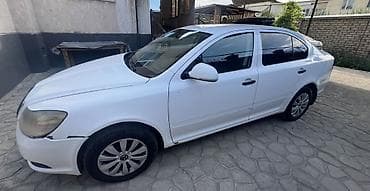 4: Skoda Octavia: 2011 г., 1.4 л, Механика, Бензин, Лифтбек — 3