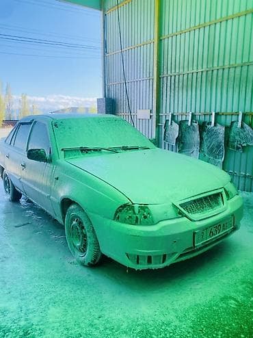 Унаа сатуу: Daewoo Nexia: 2010 г., 1.6 л, Кол менен иштөөчү, Бензин, Седан — 3