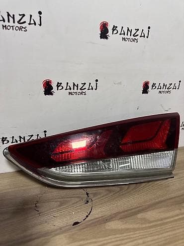 Фонарь крышки багажника HYUNDAI SONATA LF задн. прав. (б/у) at lalafo.kg Фонарь крышки багажника HYUNDAI SONATA LF задн. прав. (б/у)