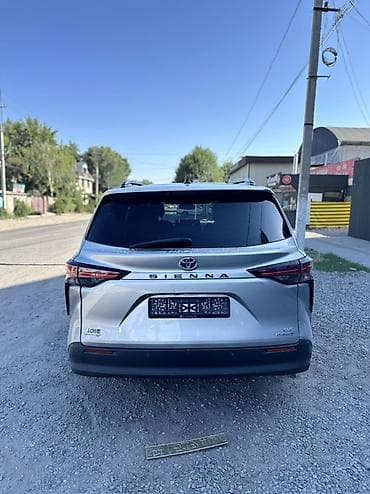 Унаа сатуу: Toyota Sienna: 2021 г., 2.5 л, Автомат, Гибрид, Вэн/Минивэн — 5