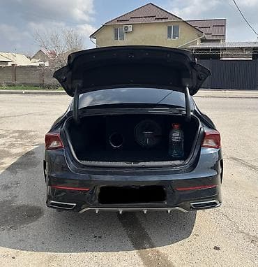 step wgn: Kia K5: 2021 г., 2 л, Автомат, Газ, Седан — 1