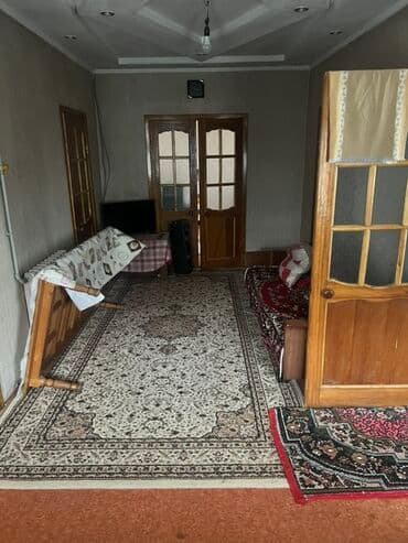 продаю частный дом в бишкеке: Дом, 400 м², 2 комнаты, Собственник, Старый ремонт — 12