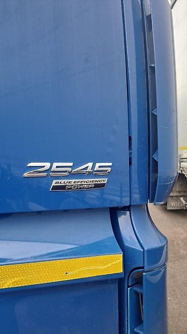 byd f3: Тягач, Mercedes-Benz, 2013 г., Тентованный — 10