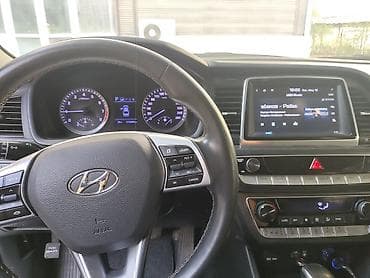 Продажа авто: Hyundai Sonata: 2020 г., 2 л, Автомат, Газ, Седан — 5