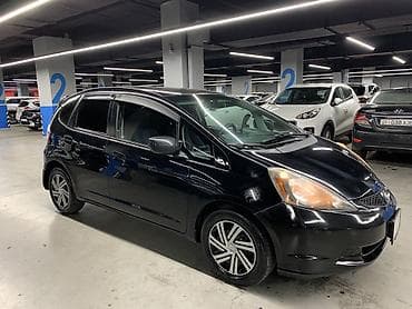 ситирим хонда: Honda Fit: 2011 г., 1.5 л, Автомат, Бензин, Хэтчбэк — 4