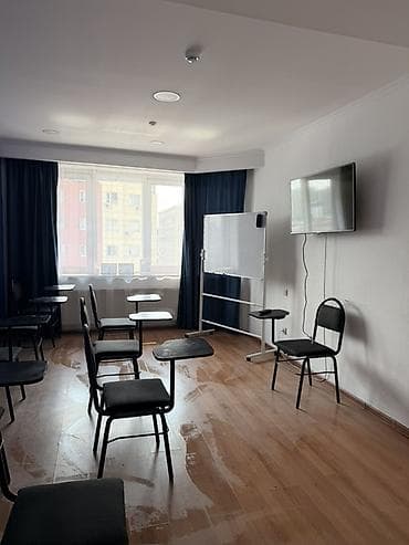 ижарага комната: Кабинет Курстар үчүн Бизнес борборунда, 25 м², Ортоңку кабат, Саатына, Жабдуулары менен — 3