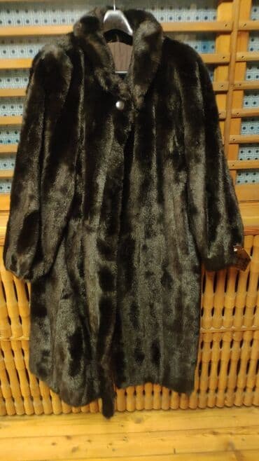 шуба кроликовая: Шуба из искусственного меха Франция размер 52 новая — 1