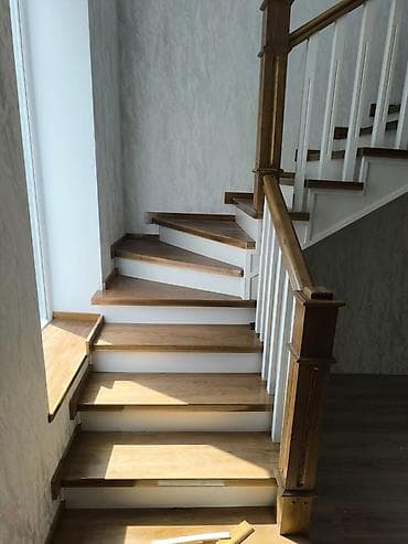 уголник железа: Металлическая лестница Для дома, Форма лестницы: Г-образная — 9