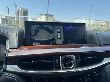 e6 3: Lexus LX: 2018 г., 5.7 л, Автомат, Газ, Внедорожник — 1