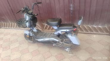 sp 4: Электрический скутер/мопед городского типа. - Компоновка: низкая — 3