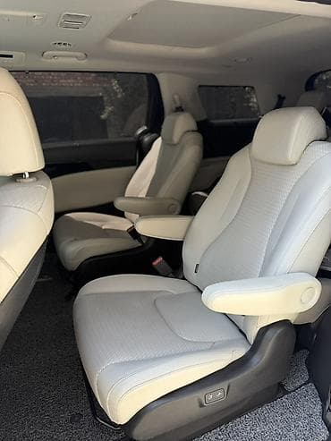 Kia Carnival: 2021 г., 2.2 л, Автомат, Дизель, Минивэн — 7