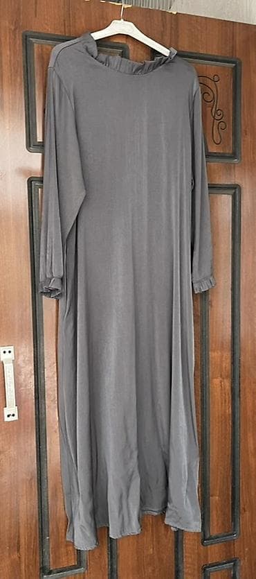 платье из штапеля: Длинное платье свободного кроя - Цвет: графитово‑серый - Длина: макси — 2