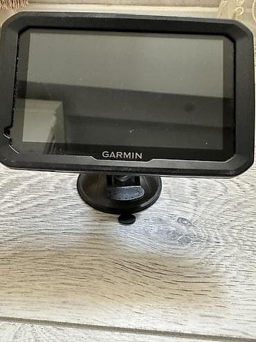 GPS-навигатор Garmin dēzl производство США (серия для легковых — 5