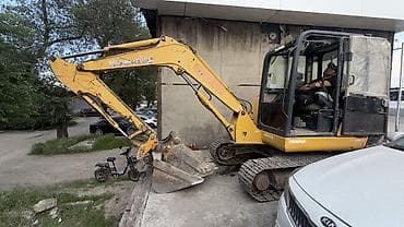 Экскаватор, Komatsu, Гусеничный