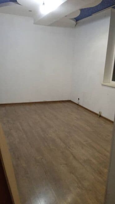 сдается квартира долгосрочно: 2 комнаты, С мебелью частично — 1