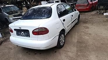 бампер мазда 323f: Daewoo Lanos: 2007 г., Ручные, Бензин, Седан — 3