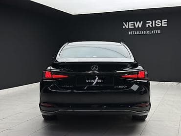 byd song: Lexus ES: 2021 г., 2.5 л, Вариатор, Гибрид, Седан — 2