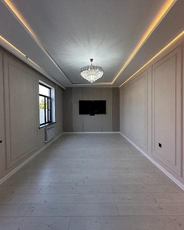 Кыймылсыз мүлк: ✨ Продаётся дом район Киркомстром Бишкек ✨ 🏡 Характеристики: • — 4