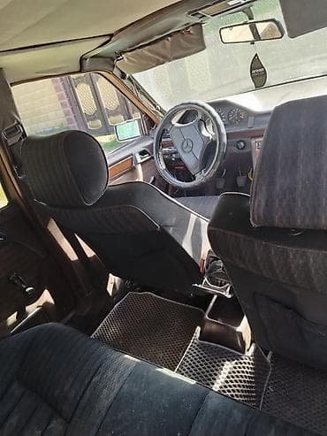 мерседес т 1: Mercedes-Benz W124: 1986 г., 2 л, Кол менен иштөөчү, Дизель, Седан — 6