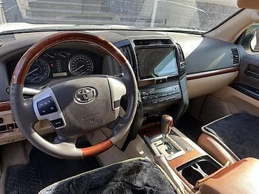 продажа ленд крузер 200: Toyota Land Cruiser: 2014 г., Автомат, Бензин, Внедорожник — 4