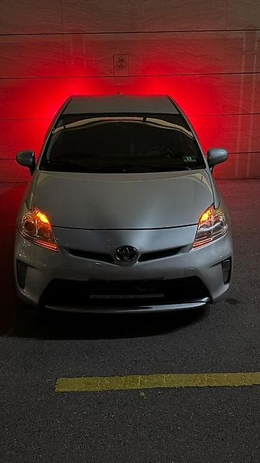 prius: Toyota Prius: 2012 г., 1.8 л, Вариатор, Гибрид, Седан — 3