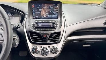 Chevrolet Spark: 2017 г., Бензин, Хетчбек — 5