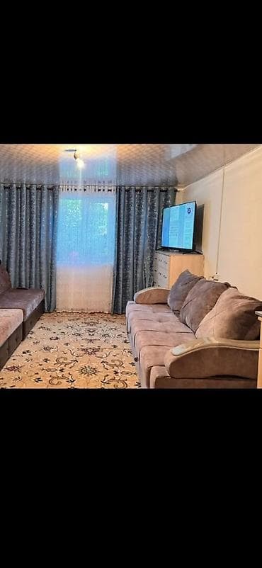 сдаю ком: 65 м², 4 комнаты, Забор, огорожен — 3
