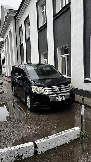 мэрси: Honda Stepwgn: 2011 г., 2 л, Вариатор, Бензин, Минивэн — 8