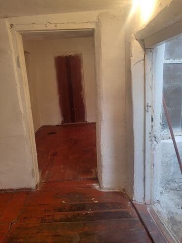 я ищу дом гоин: 60 м², 2 комнаты, Подвал, погреб, Забор, огорожен — 2