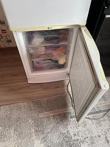 контейнер кухня: Холодильник LG, Б/у, Двухкамерный, 200 * — 3