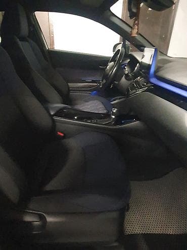 e star: Toyota C-HR: 2017 г., 1.8 л, Вариатор, Гибрид, Кроссовер — 8