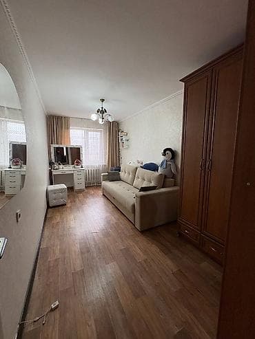 flat osh: 3 комнаты, 60 м², 3 этаж — 3