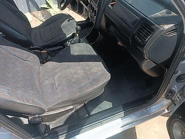 jetta 2: Volkswagen Vento: 1993 г., 1.8 л, Ручные, Бензин, Седан — 2