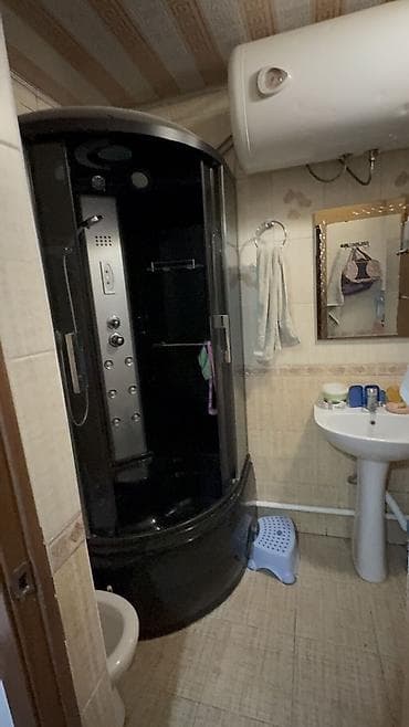 квартиры западный автовокзал: 40 м², 2 комнаты, Утепленный, Забор, огорожен — 4