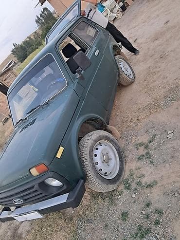 нива 2024: ВАЗ (ЛАДА) 2121 (4x4): 1999 г., 1.6 л, Механика, Бензин, Внедорожник — 4