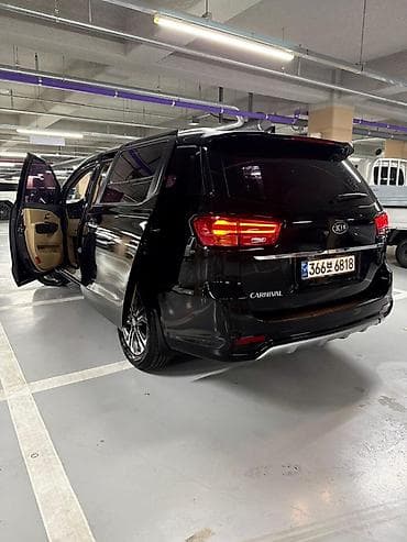 kia k5 2018: Kia Carnival: 2019 г., 2.2 л, Автомат, Дизель, Минивэн — 7