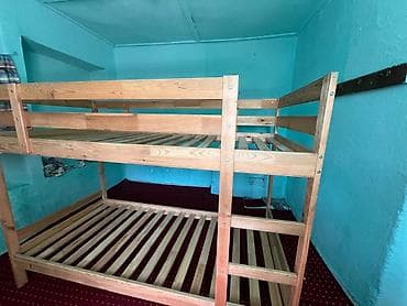 темир яшик: Двухъярусная кровать IKEA MYDAL - Материал: массив сосны, натуральное — 1