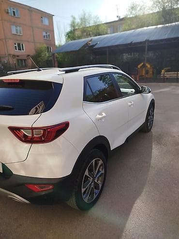 Kia Stonic: 2020 г., 1.4 л, Автомат, Бензин, Кроссовер