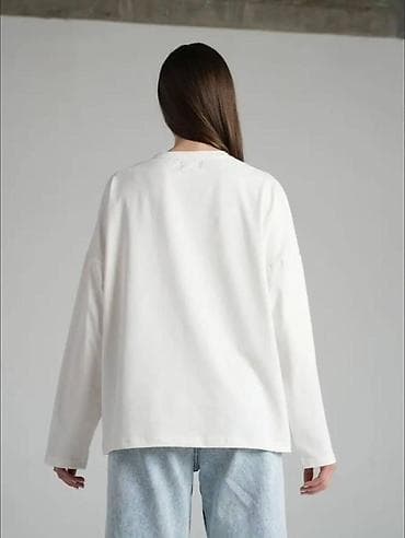 oversize: Лонгслив базовый унисекс - Свободный крой oversize с прямой линией — 1