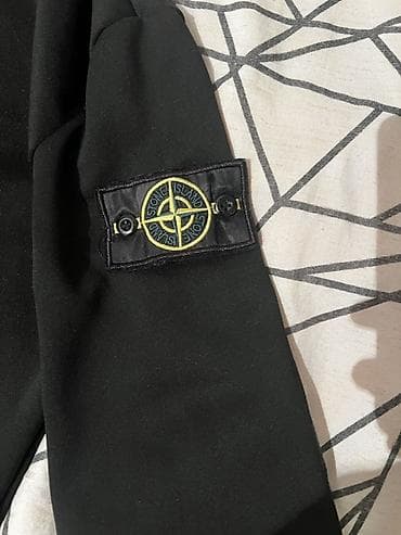 Личные вещи: Худи Stone Island, черное - Классическая модель с капюшоном - Молния — 3