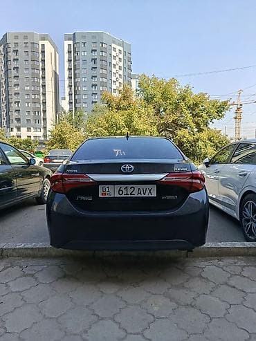 Toyota Levin: 2019 г., 1.8 л, Автомат, Гибрид, Седан — 3