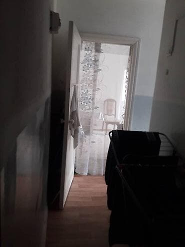 12th avenue: 2 комнаты, 39 м², Хрущевка — 6