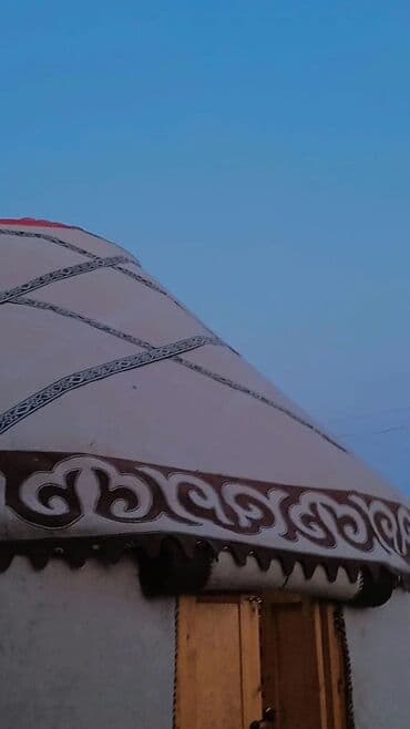 палатка туристическая: Боз үйлөрдү ижаралоо, Каркасы Жыгач, 100 баштан көп, Казан, Идиш-аяк, Полу менен — 7